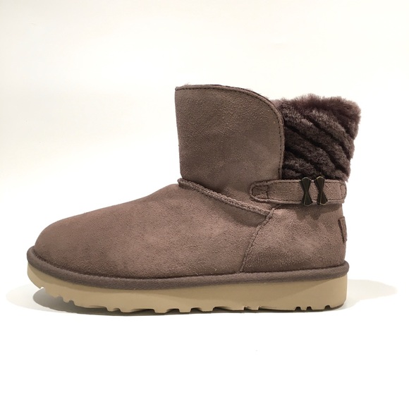 UGG ADRIA CLASSIC MINI BOOTS -STORMY GRAY SUEDE / SHEEPSKIN -WOMEN’S US 6 -NEW - Picture 3 of 8